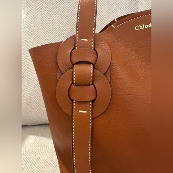 Rare! Chloe Darryl Rich Brown Leather Tote - Picture 4 of 16
